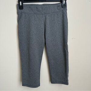 K-Swiss Gray Cropped Length Low Rise Exercise Fitness Yoga Leggings Size XS